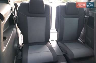 Минивэн Opel Zafira 2010 в 