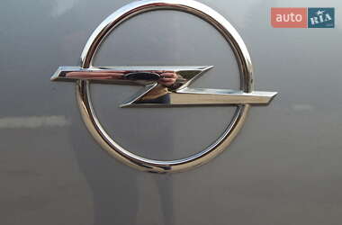 Минивэн Opel Zafira 2008 в 