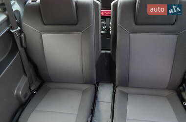 Минивэн Opel Zafira 2008 в 
