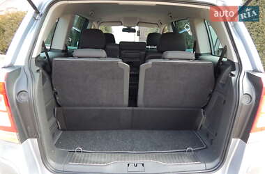 Минивэн Opel Zafira 2008 в 