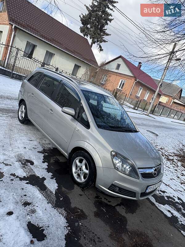 Мінівен Opel Zafira 2007 в Хмельницькому