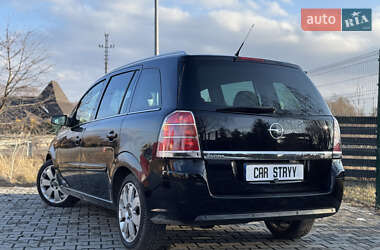 Минивэн Opel Zafira 2007 в Стрые