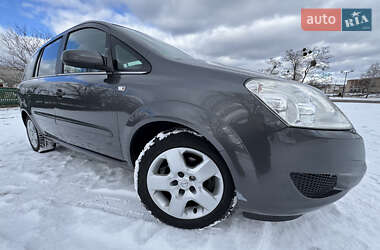 Минивэн Opel Zafira 2009 в Черкассах