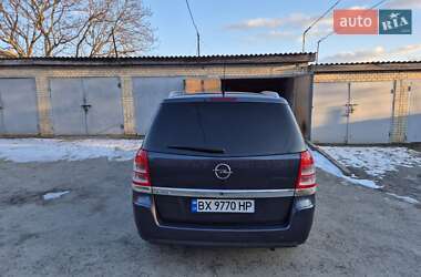 Минивэн Opel Zafira 2010 в Дунаевцах