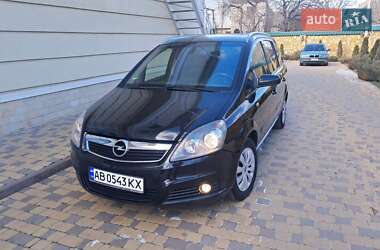 Минивэн Opel Zafira 2006 в Могилев-Подольске