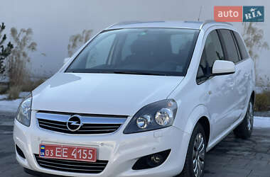 Мінівен Opel Zafira 2010 в Луцьку