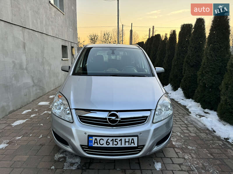 Мінівен Opel Zafira 2008 в Костопілі