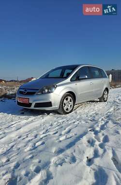 Минивэн Opel Zafira 2007 в Сумах