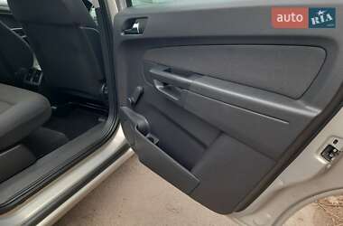 Мінівен Opel Zafira 2009 в 