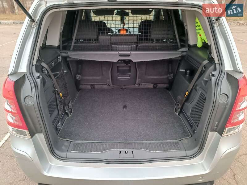 Мінівен Opel Zafira 2013 в Бердичеві