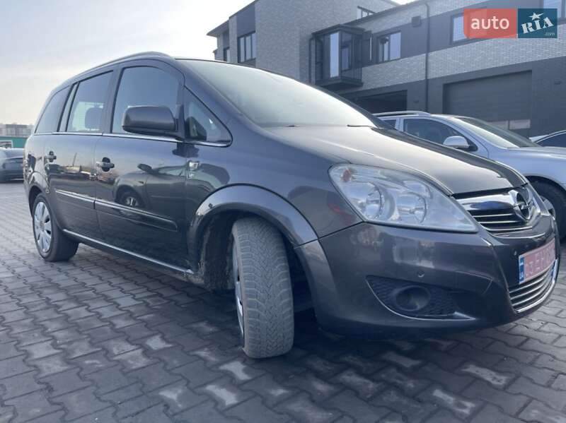 Мінівен Opel Zafira 2009 в Луцьку