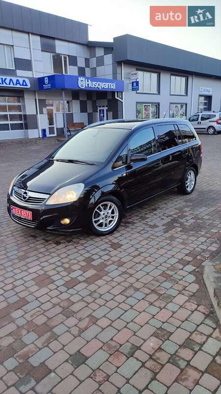 Мінівен Opel Zafira 2009 в Сарнах