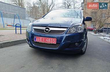 Мінівен Opel Zafira 2011 в Києві