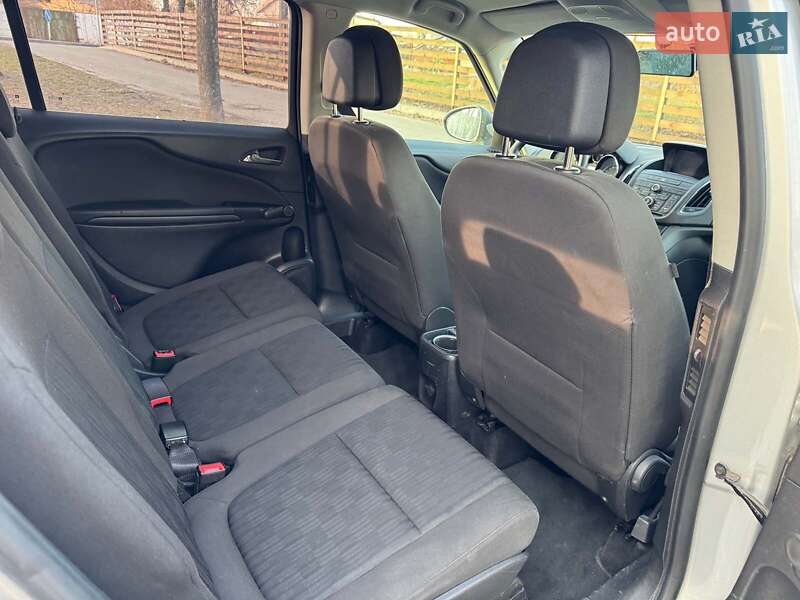 Минивэн Opel Zafira 2012 в Киеве