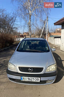 Минивэн Opel Zafira 2000 в Нежине