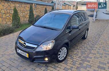 Минивэн Opel Zafira 2006 в Могилев-Подольске