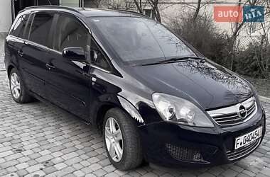 Минивэн Opel Zafira 2010 в Львове