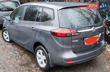 Минивэн Opel Zafira 2012 в Броварах