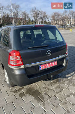 Мінівен Opel Zafira 2009 в Черкасах