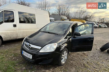Минивэн Opel Zafira 2010 в 
