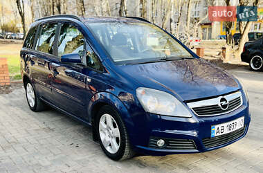 Минивэн Opel Zafira 2006 в 