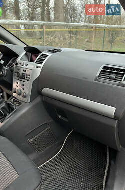 Мінівен Opel Zafira 2008 в 