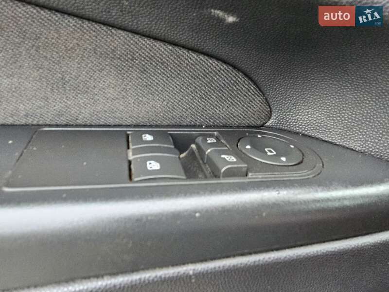 Минивэн Opel Zafira 2009 в Стрые