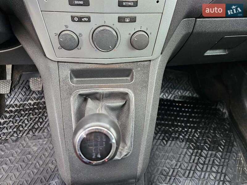 Минивэн Opel Zafira 2009 в Стрые