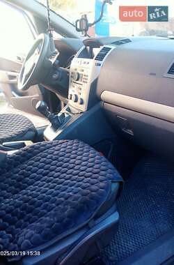 Минивэн Opel Zafira 2008 в 