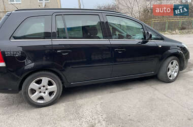 Мінівен Opel Zafira 2011 в 