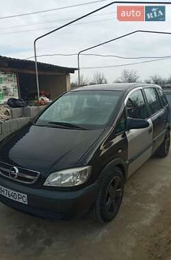 Минивэн Opel Zafira 2005 в 