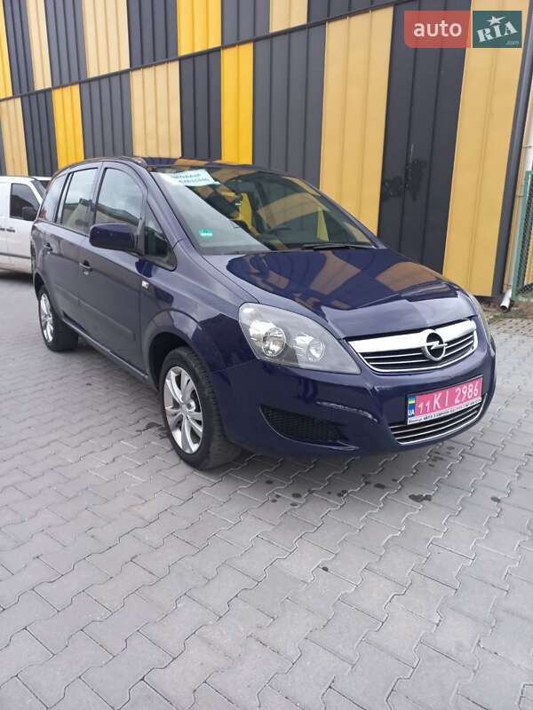 Мінівен Opel Zafira 2010 в Бару