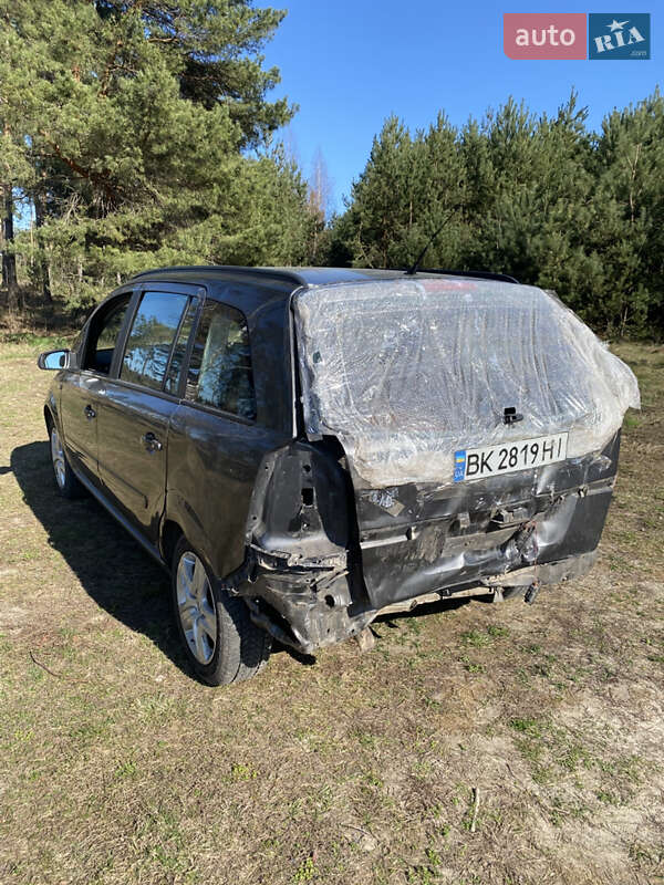 Мінівен Opel Zafira 2009 в Острозі