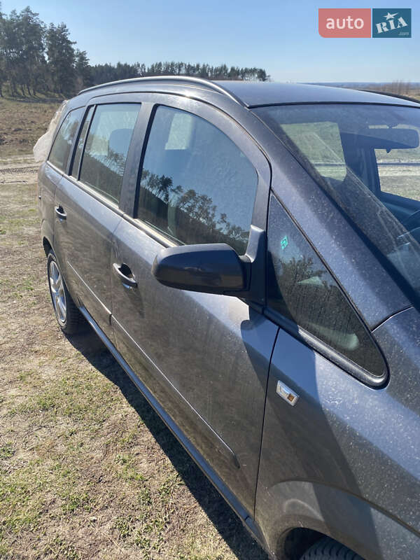 Мінівен Opel Zafira 2009 в Острозі