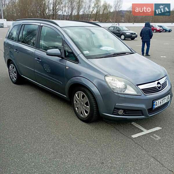 Мінівен Opel Zafira 2006 в Вишгороді