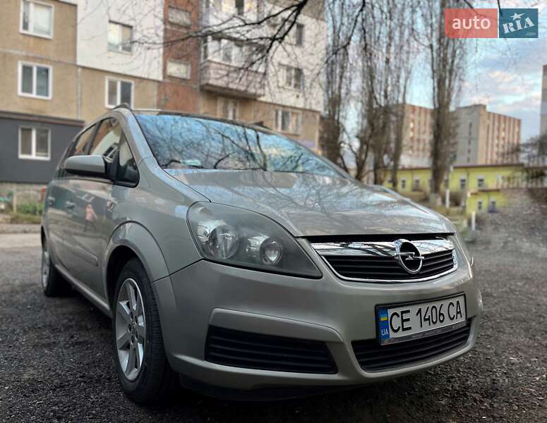 Минивэн Opel Zafira 2005 в Сокирянах