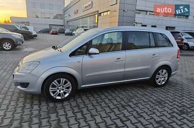 Минивэн Opel Zafira 2009 в 