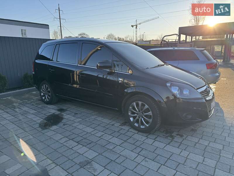 Минивэн Opel Zafira 2010 в Львове фото 22 Минивэн Opel Zafira 2010 в Львове