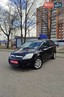 Минивэн Opel Zafira 2009 в 
