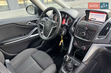 Микровэн Opel Zafira 2016 в 