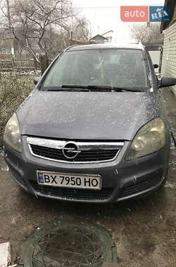 Минивэн Opel Zafira 2007 в 