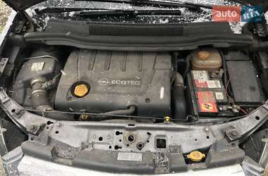 Минивэн Opel Zafira 2007 в 
