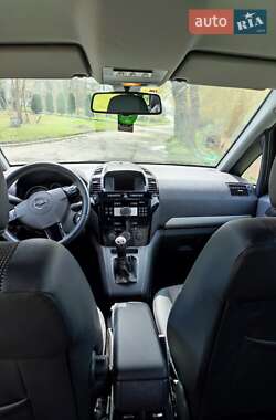Мінівен Opel Zafira 2009 в 
