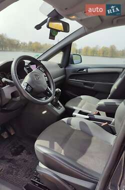 Мінівен Opel Zafira 2009 в 