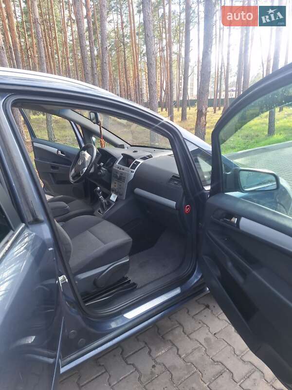 Мінівен Opel Zafira 2007 в Ніжині