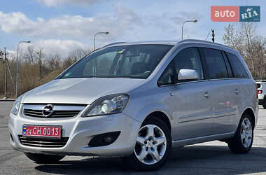 Мінівен Opel Zafira 2011 в 