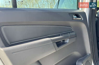 Мінівен Opel Zafira 2011 в 
