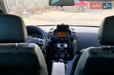 Минивэн Opel Zafira 2009 в 
