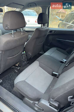 Минивэн Opel Zafira 2005 в 