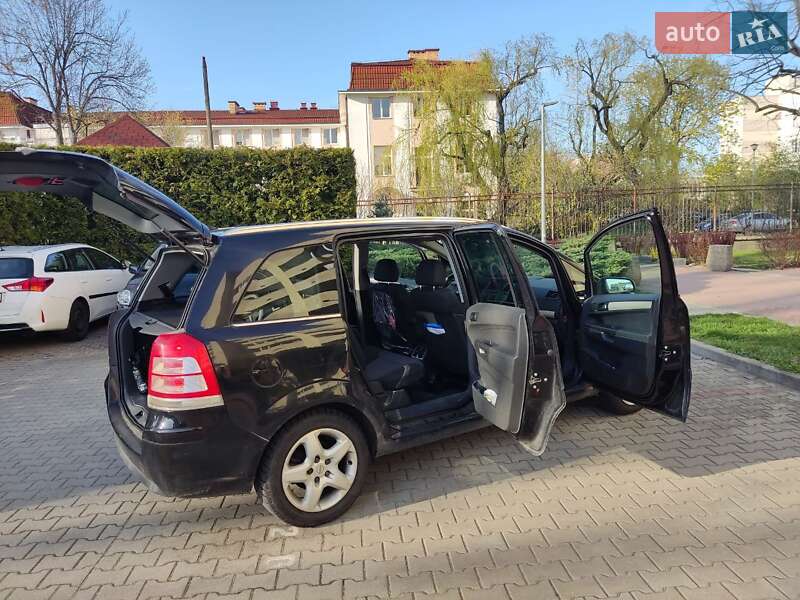 Мінівен Opel Zafira 2008 в Львові